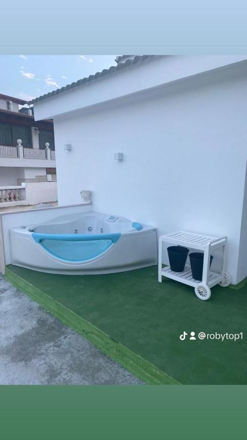 Vacanze Top Peschici Kültér fotó